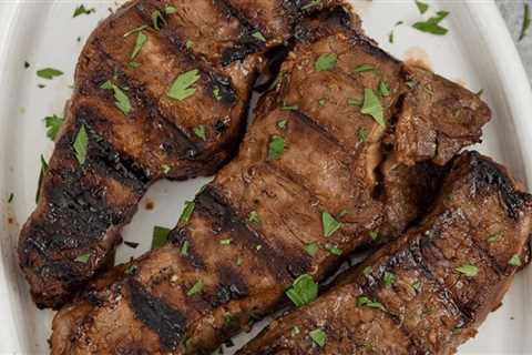 How to Prepare the Best Grilled Strip Steak Recipe