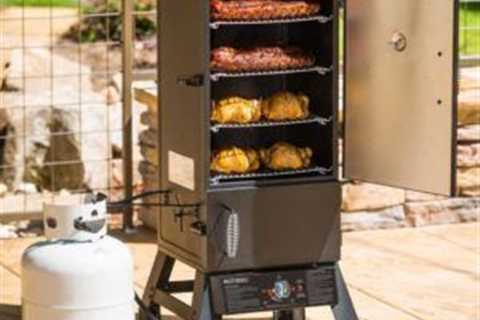 Do You Need to Put Water in a Smoker?