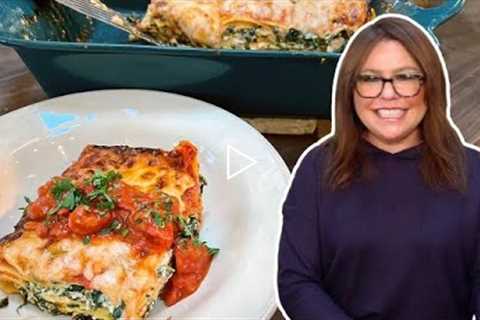 How to Make Simple & Simply Delicious Spinach Lasagne with Tomato-Basil Sauce | Rachael Ray