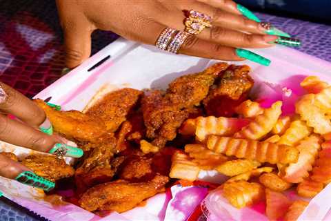 At Atlanta’s Magic City, Chicken Wings Cast Their Own Spell