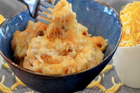 Slow Cooker Cheesy Potatoes Casserole