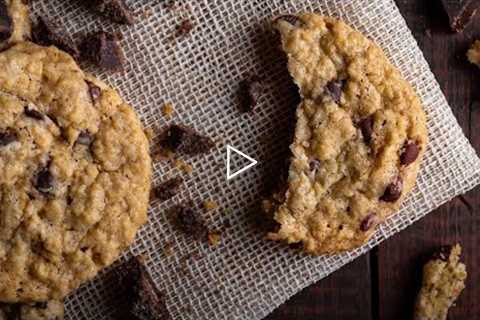 How to Make Dark Chocolate Chip Cookies With Sea Salt