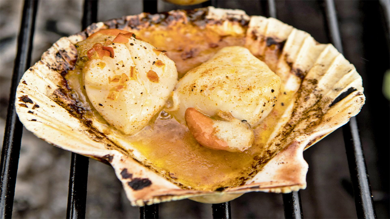 How to Grill Scallops - Grilled Scallops Recipe Skewers