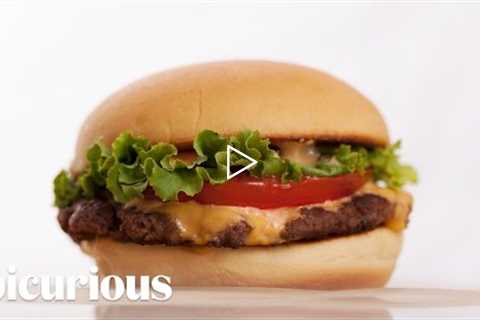 How to Make a Classic Smashed Cheeseburger