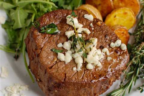 How to Prepare a Delicious Beef Tenderloin Filet in the Oven