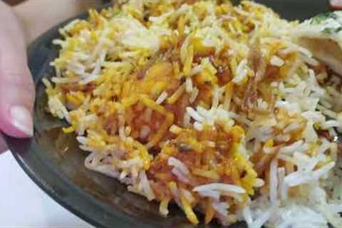 ASMR INDIAN FOOD-SPICY PALNADU EGG BIRYANI + GARLIC NAAN. NO EXCESSIVE EATING