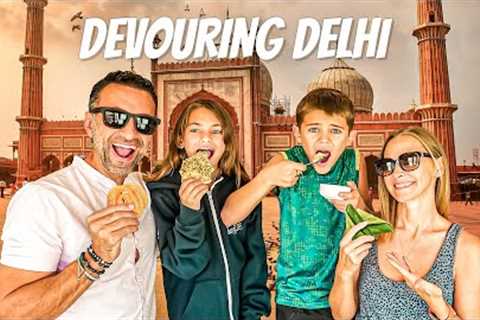 Foreigners trying 🇮🇳 Delhi street foods in India for the first time