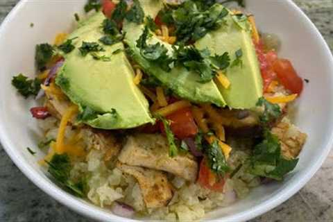 Doctor-Approved Healthy Low-Carb Chicken Burrito Bowls