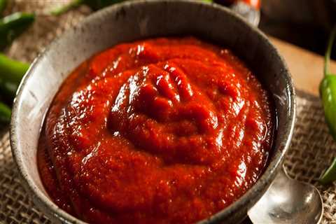 Exploring Chili Paste and Sriracha: A Comprehensive Overview