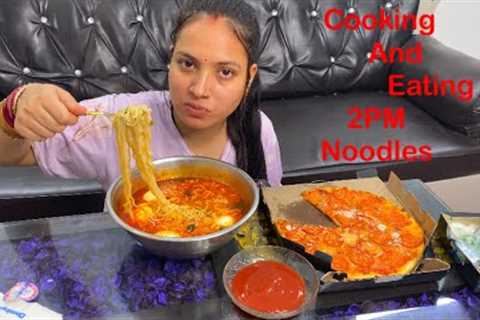 Real Mukbang:) Eating Spicy 🔥 Soupy Noodles Egg, Gourmet Pepperoni Pizza| Cooking And Eating Noodle