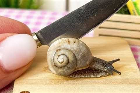 How to make 🐌 snail with sauce recipe. Delicious Cooking Snail in Miniature Kitchen.