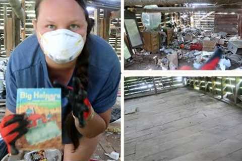 Transforming a Neglected Barn with Half a Century''s Worth of Trash!