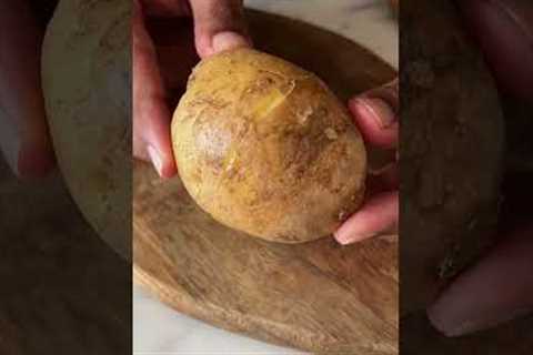 VIRAL POTATO PEELING HACK | WILL IT WORK OR SCAM ALERT? SHOCKING RESULT 😱😱