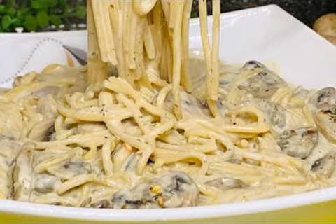 One pot creamy mushrooms pasta/ Easy to make homemade 15 minutes Recipe/