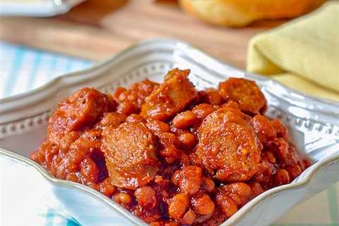 Maple Baked Beans with Apple Sausage