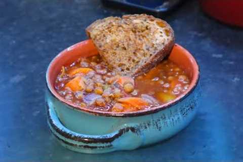 Traditional Greek Lentil Soup recipe! (Fakes)