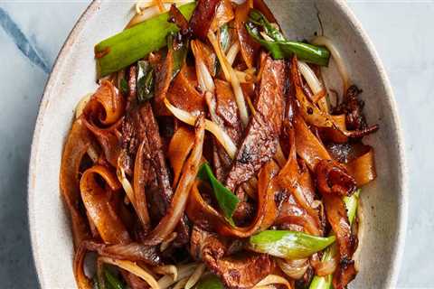 A Delicious Guide to Beef Chow Fun