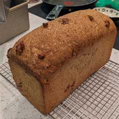 Glazed nuts in a whole-grain SD loaf
