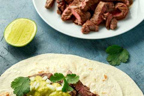 How to Trim Skirt Steak