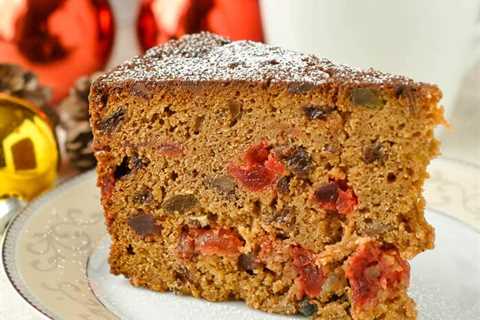 Bourbon Apple Fruitcake