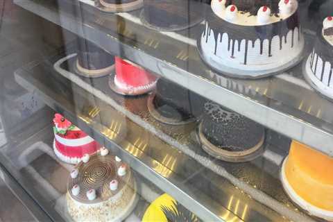 The Best Time to Satisfy Your Sweet Tooth: Bakery Hours in Southeast SC